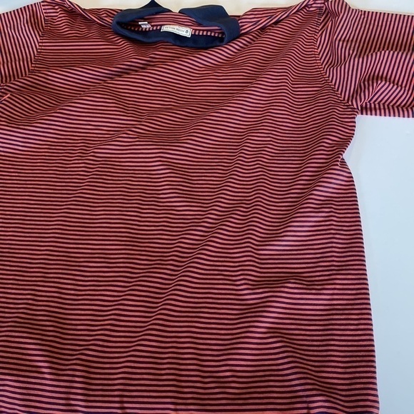 Peter Millar, men’s short sleeve shirt, size large rust colored navy stripes - Picture 8 of 9